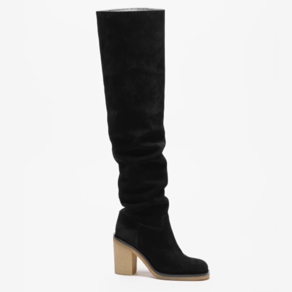 CHANEL Black suede Over the Knee Heeled Boots size 38 Authenticated!